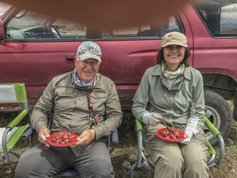 Mike & Sheralee tuck into one of Marie's famous home made lunches.